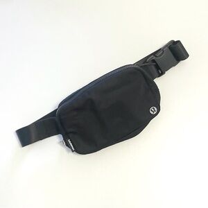 lululemon athletica Black Tech Waist Bag